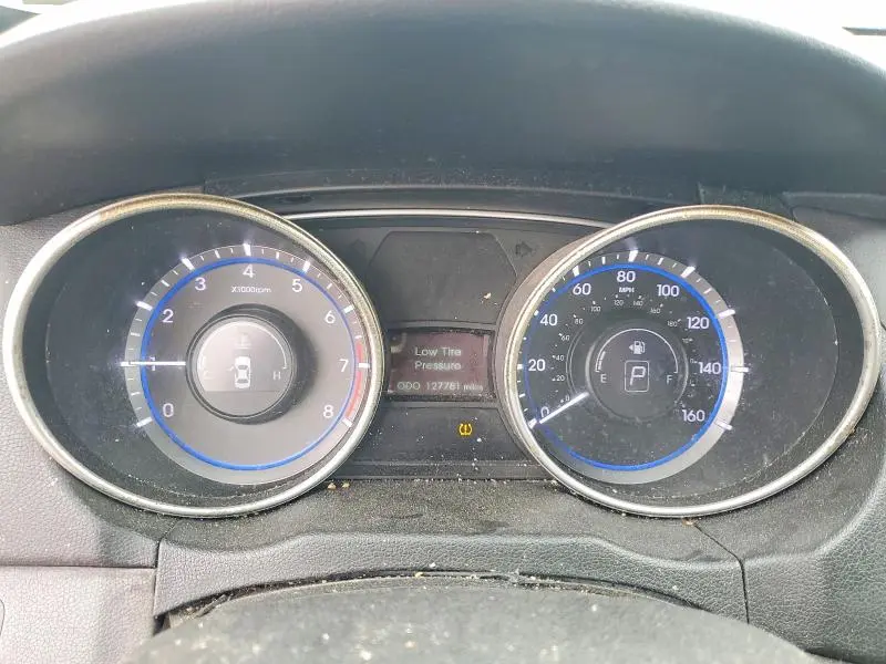 2012 HYUNDAI SONATA SE  