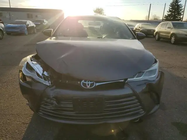 2016 TOYOTA CAMRY XSE  