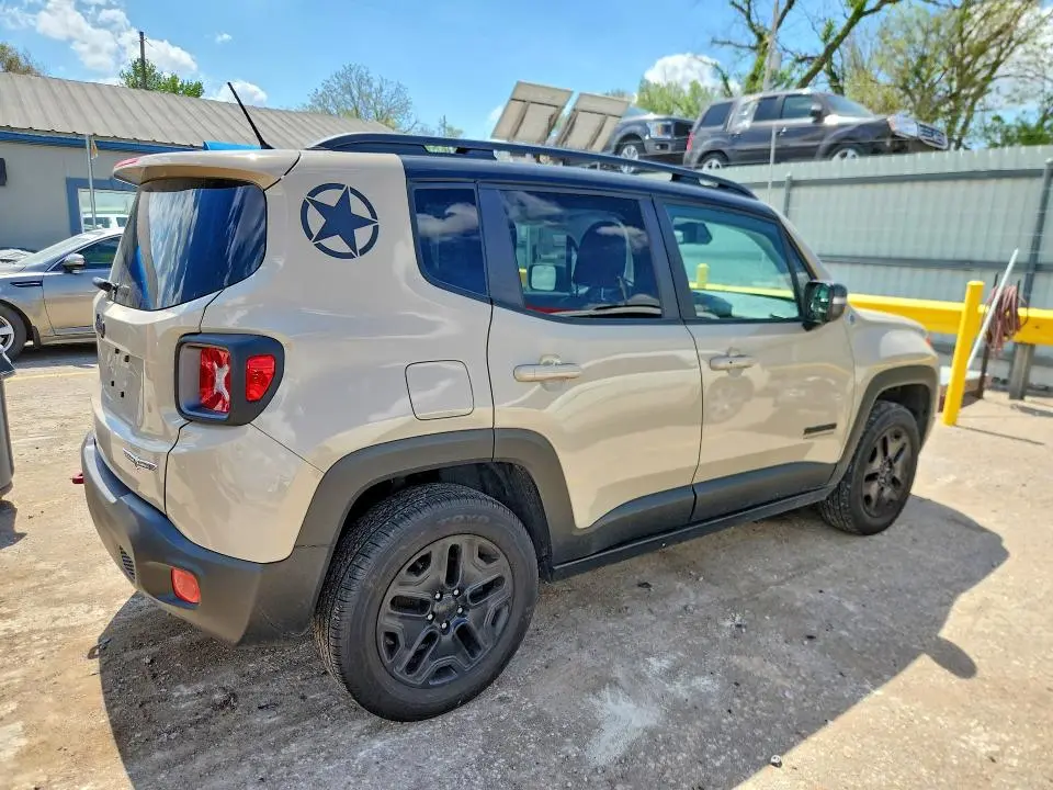 2017 JEEP RENEGADE TRAILHAWK  