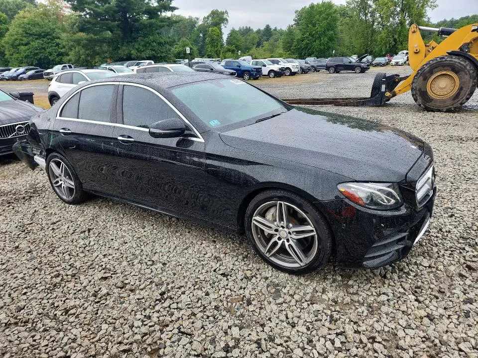 2017 MERCEDES-BENZ E 300 4MATIC  