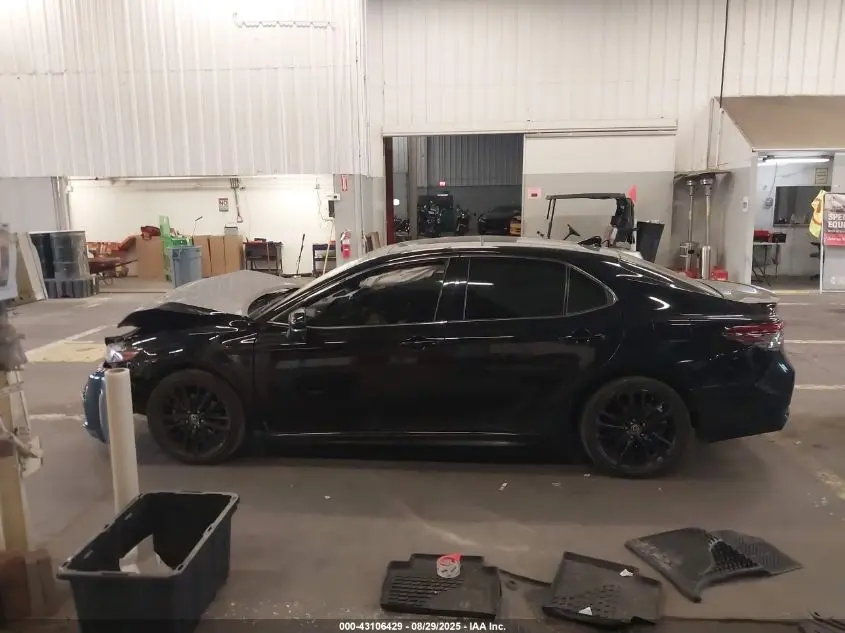 2022 TOYOTA CAMRY XSE AWD