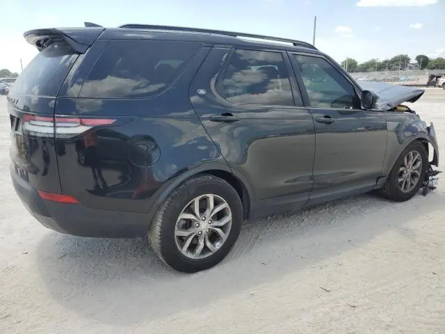 2017 LAND ROVER DISCOVERY SE  