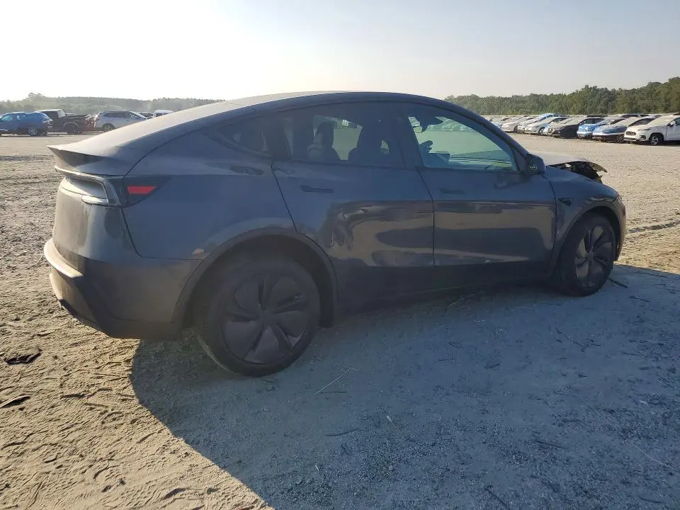 2026 TESLA MODEL Y   