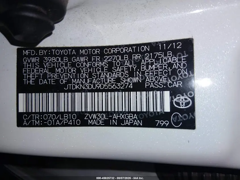 2013 TOYOTA PRIUS FOUR