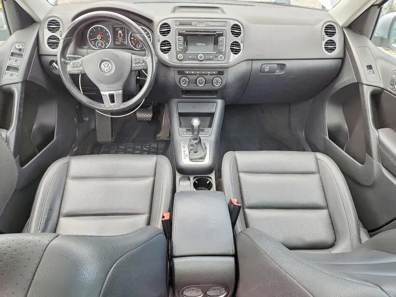 2013 VOLKSWAGEN TIGUAN S  