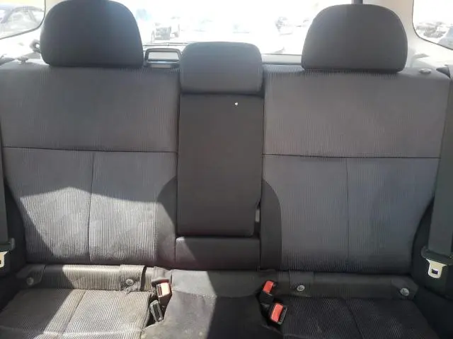 2010 SUBARU FORESTER XS  