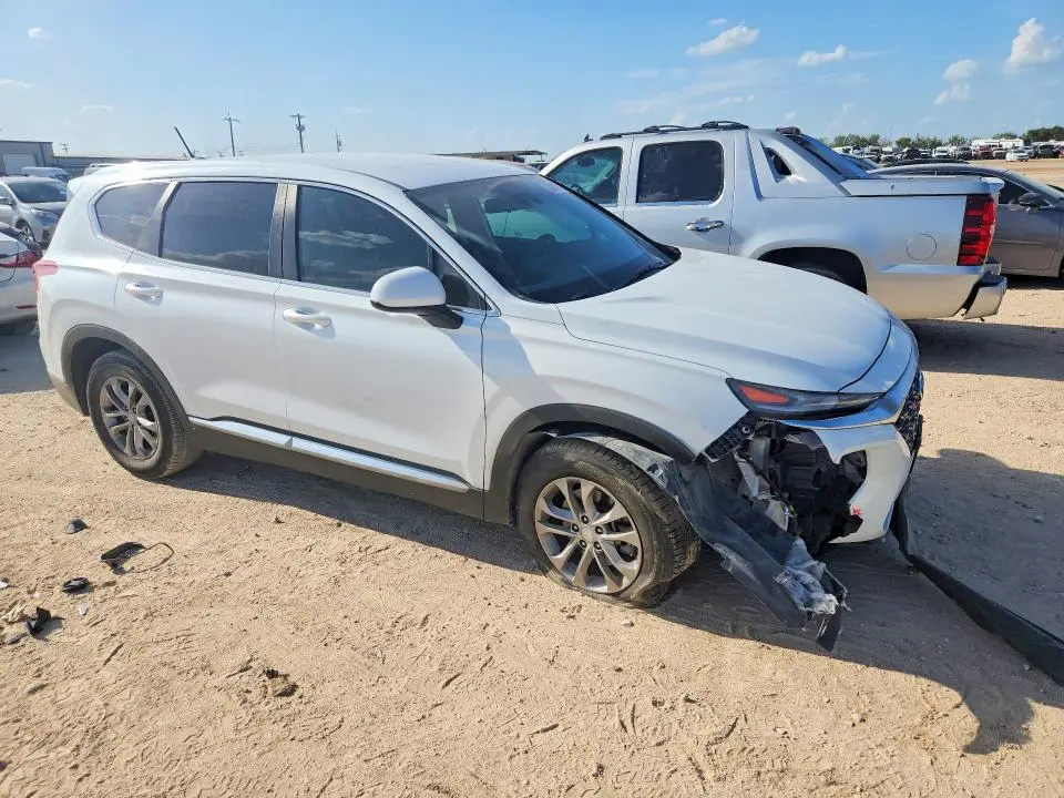 2019 HYUNDAI SANTA FE SE  