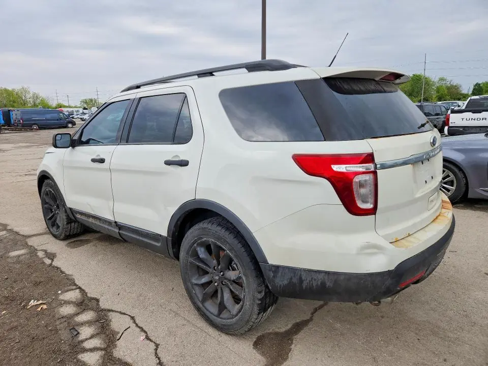 2012 FORD EXPLORER XL  