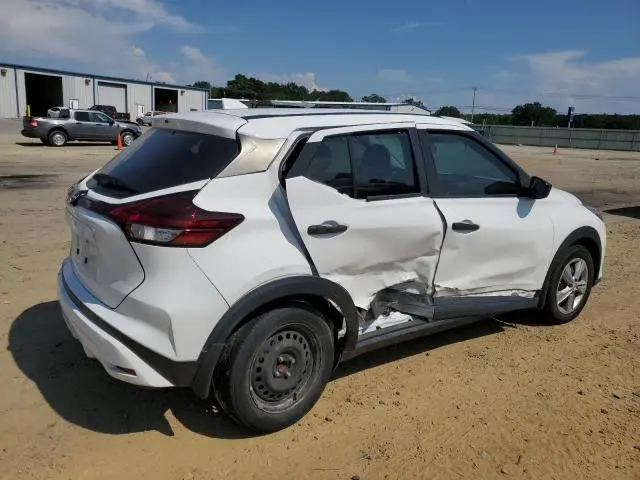 2022 NISSAN KICKS S  