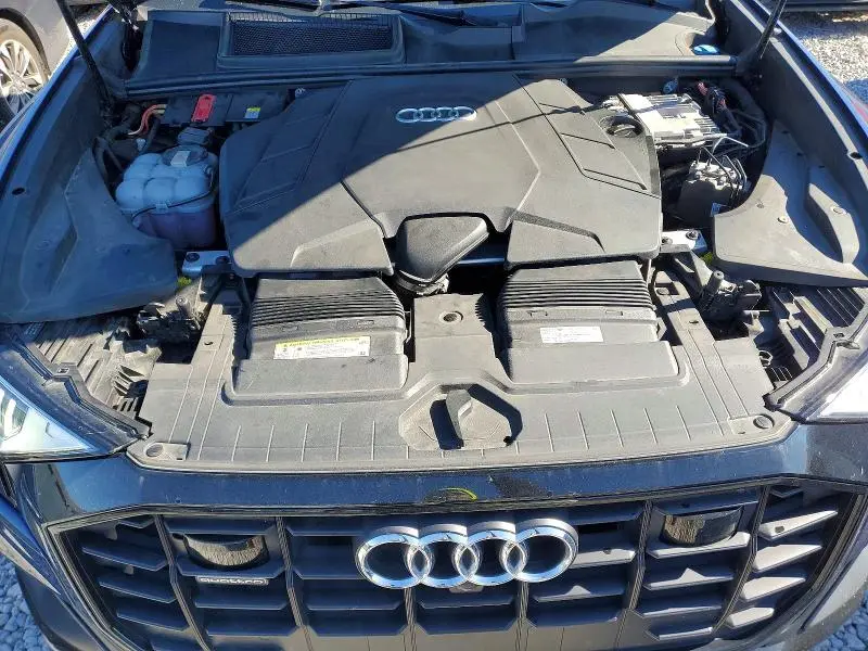 2020 AUDI Q8 PRESTIGE S-LINE  