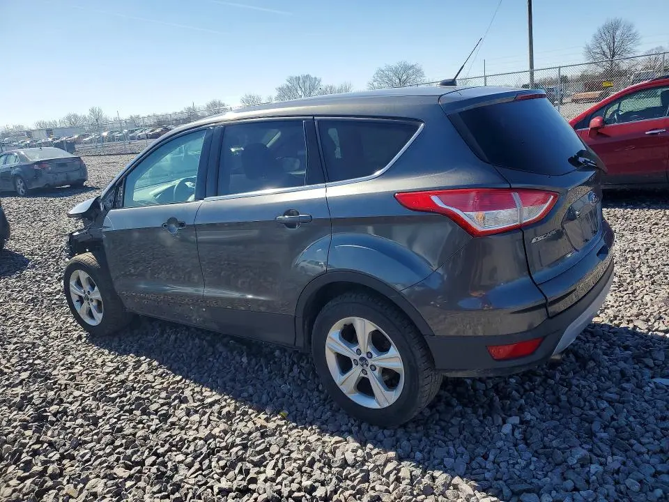 2015 FORD ESCAPE SE  