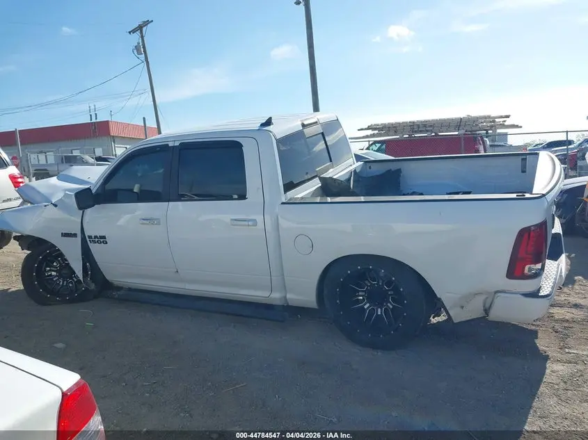2018 RAM 1500 NIGHT  4X4 5'7 BOX