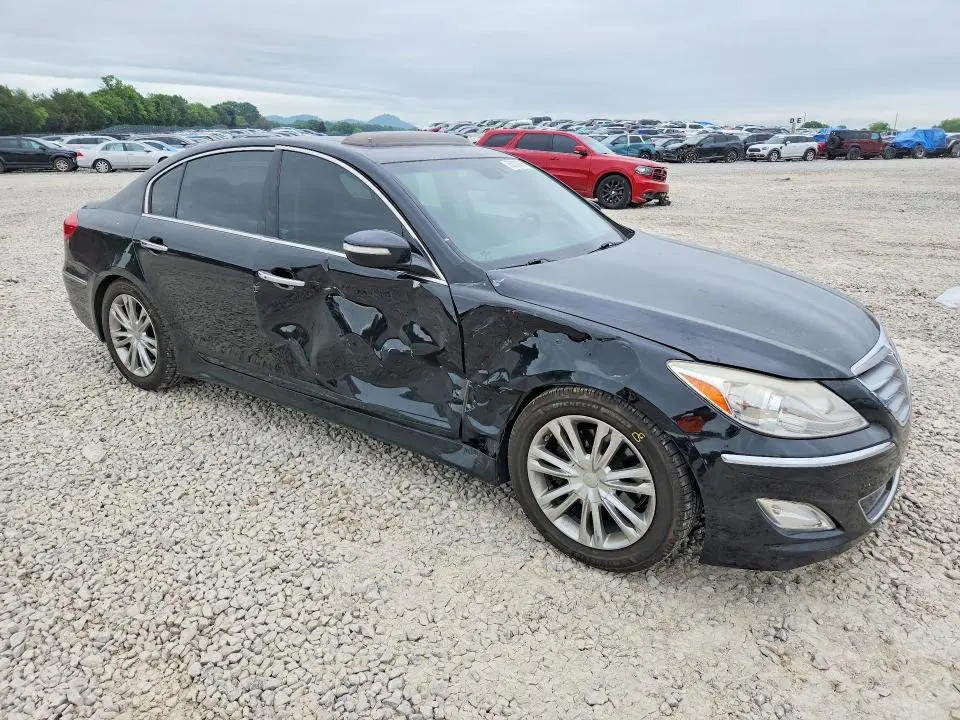 2013 HYUNDAI GENESIS 3.8L  