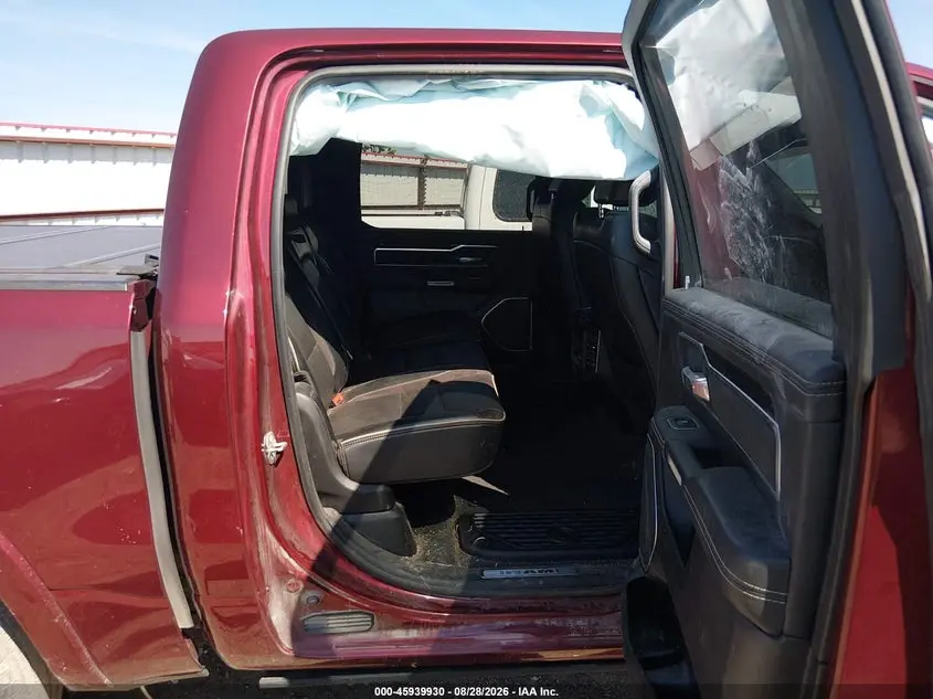 2021 RAM 1500 LARAMIE  4X4 5'7 BOX