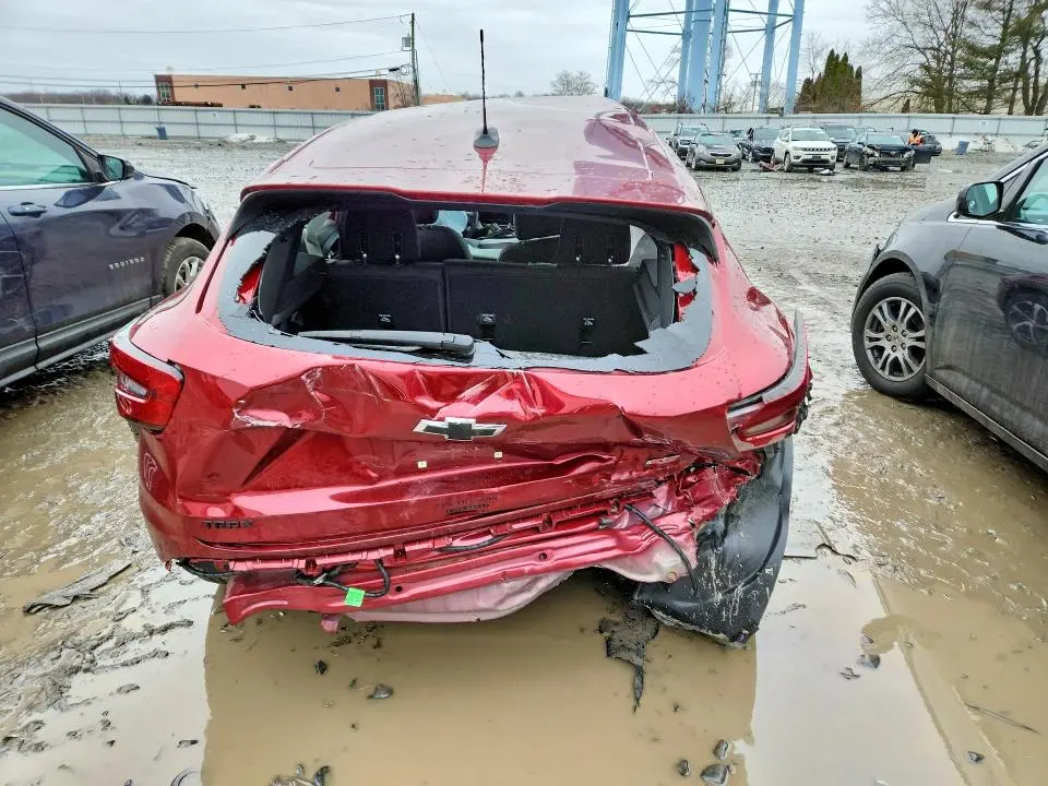 2024 CHEVROLET TRAX 1RS  