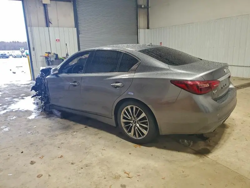 2019 INFINITI Q50 LUXE  