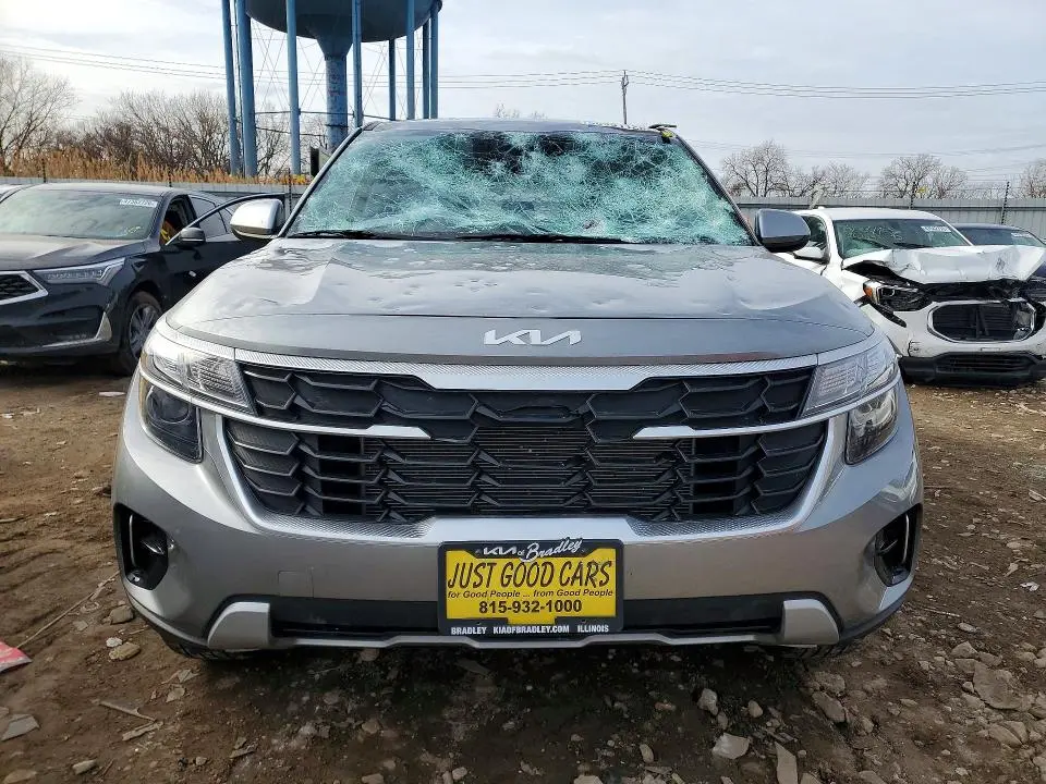 2026 KIA SELTOS LX  