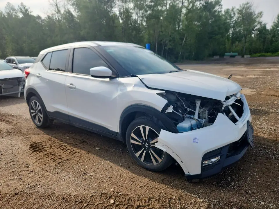 2019 NISSAN KICKS S  