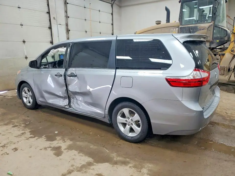 2015 TOYOTA SIENNA L 7-PASSENGER  