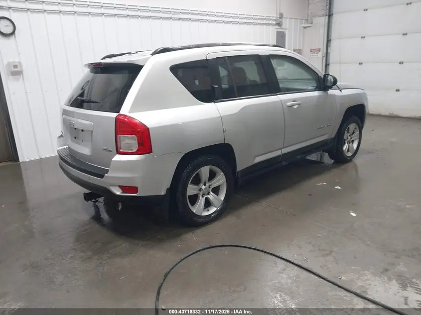 2011 JEEP COMPASS  