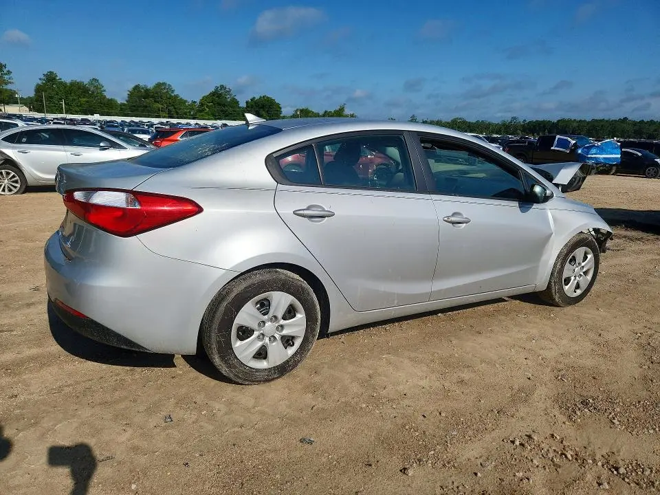2015 KIA FORTE LX  
