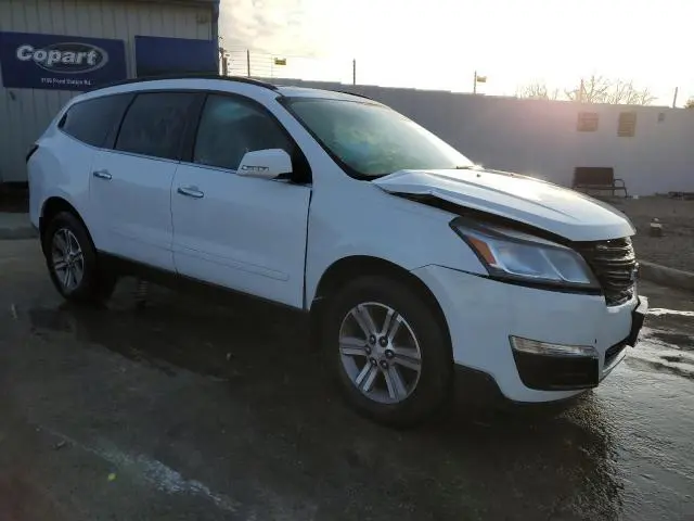 2017 CHEVROLET TRAVERSE LT  