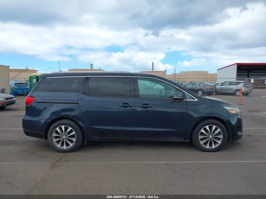 2016 KIA SEDONA SX