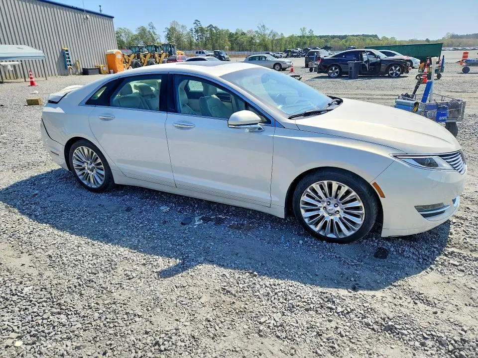 2013 LINCOLN MKZ   