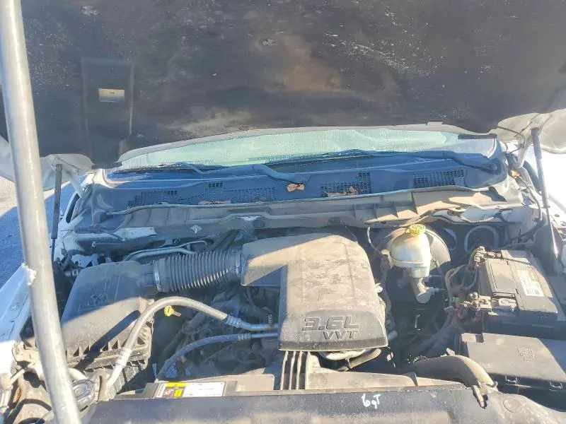 2015 RAM 1500 ST  