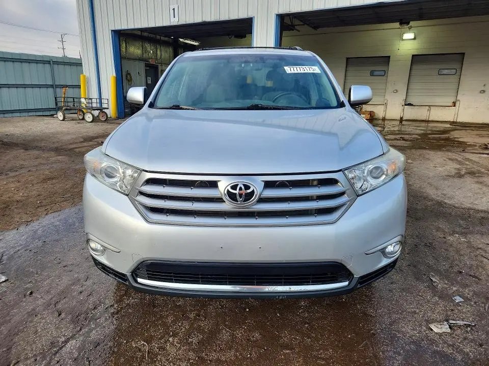 2012 TOYOTA HIGHLANDER BASE  