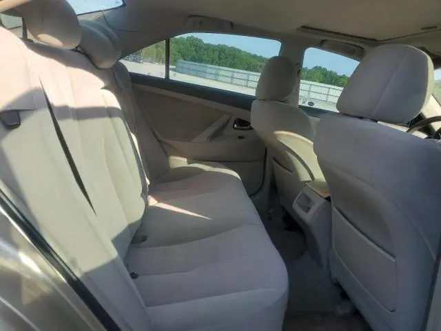 2010 TOYOTA CAMRY BASE  