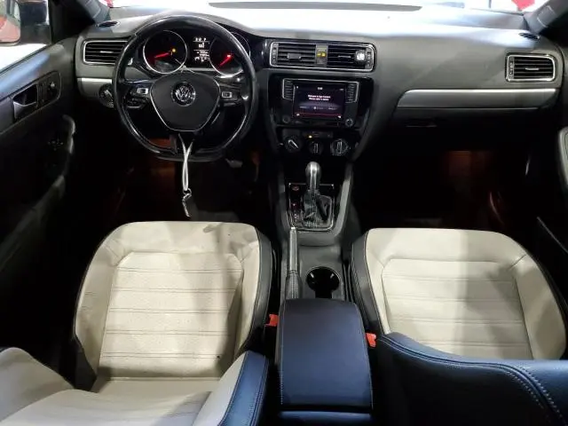 2016 VOLKSWAGEN JETTA SPORT  