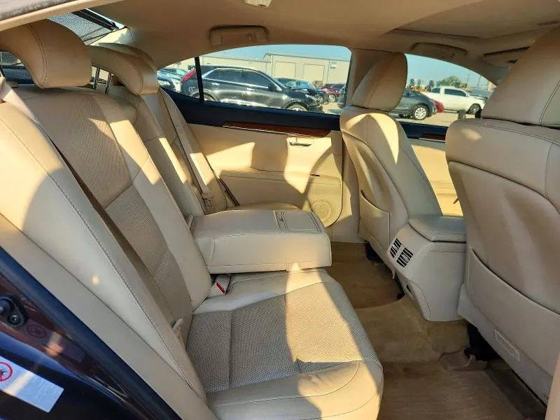 2013 LEXUS ES 300H  