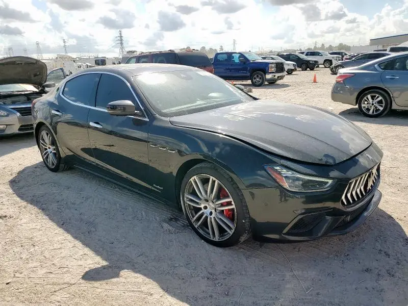 2018 MASERATI GHIBLI S  