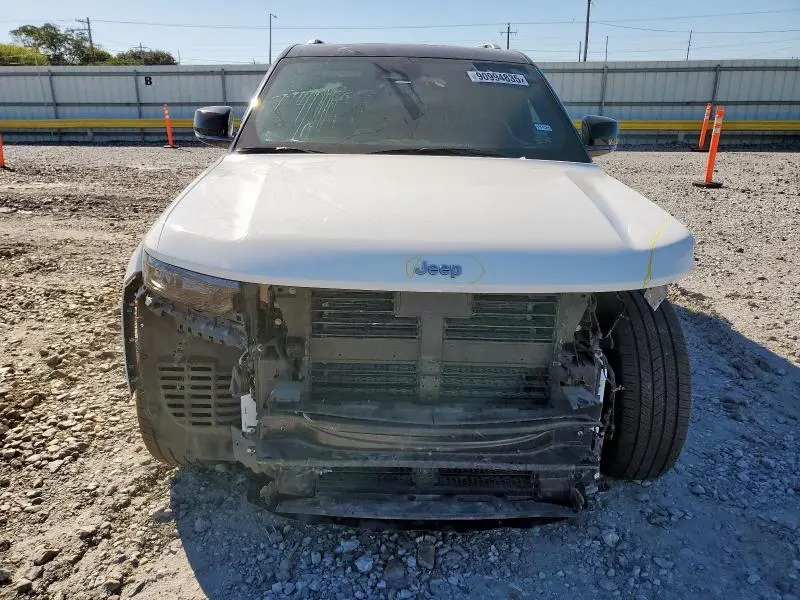 2022 JEEP GRAND CHEROKEE SUMMIT  