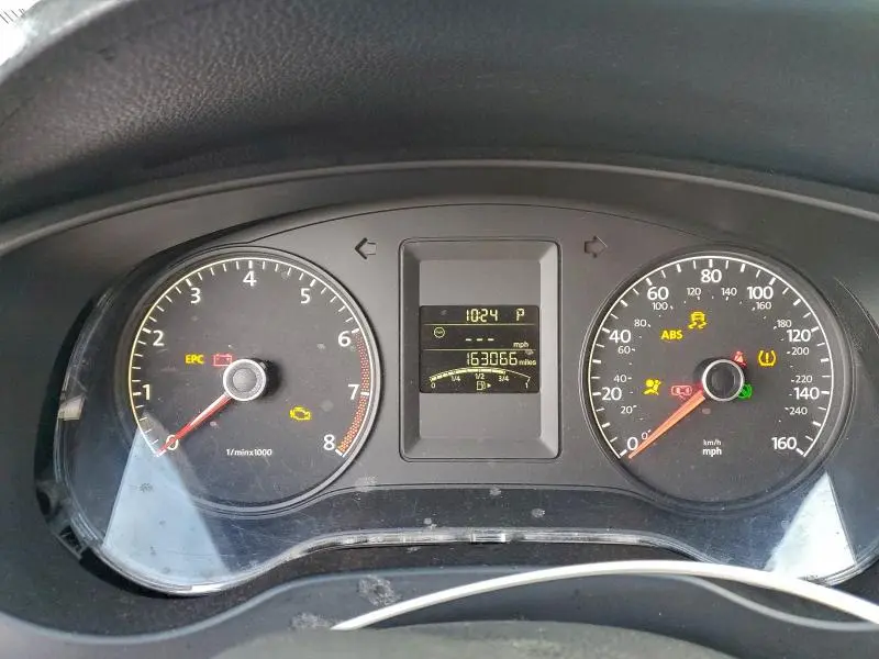 2011 VOLKSWAGEN JETTA SEL  