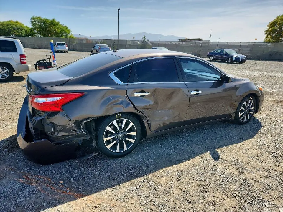 2017 NISSAN ALTIMA 2.5 SV  