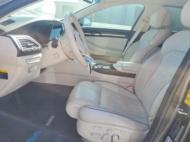 2020 GENESIS G90 PREMIUM  