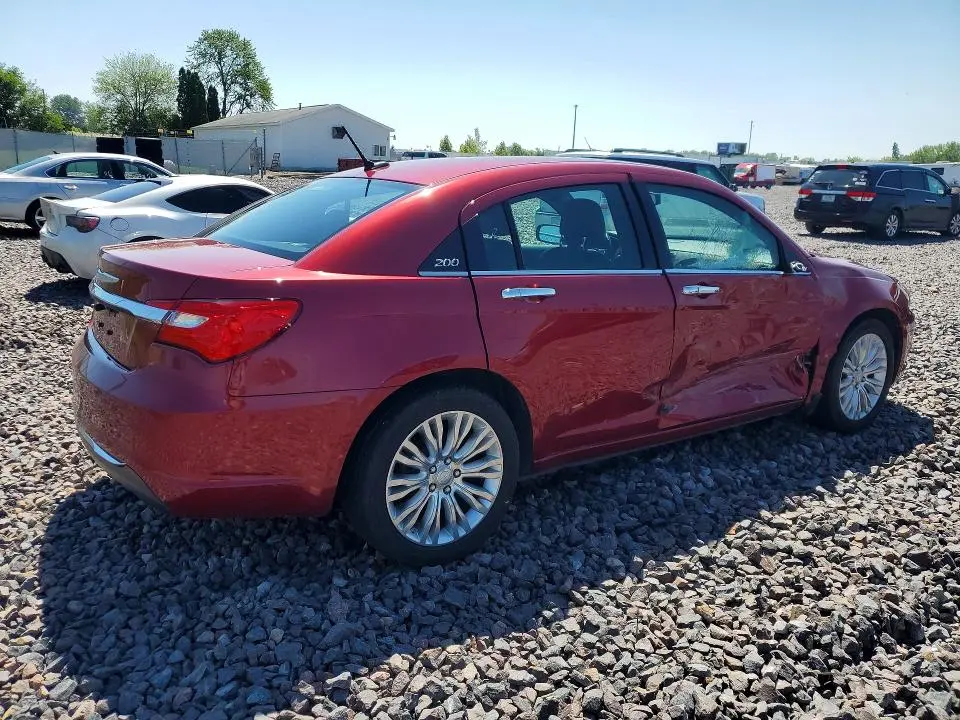 2013 CHRYSLER 200 LIMITED  