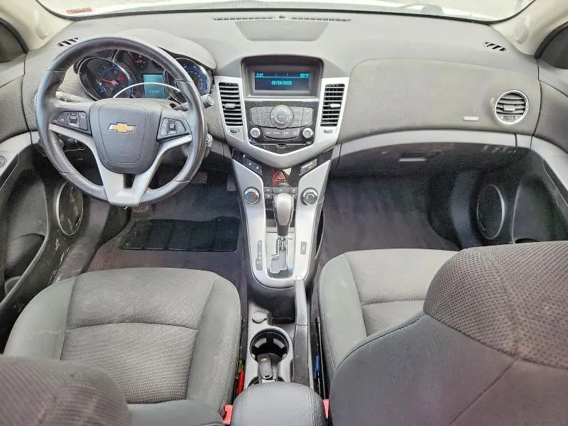 2012 CHEVROLET CRUZE LT  