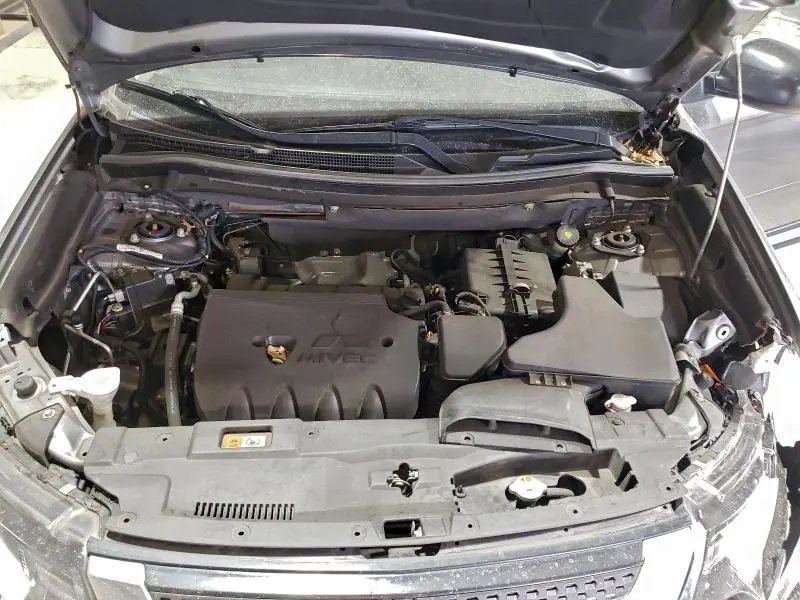 2019 MITSUBISHI OUTLANDER ES  