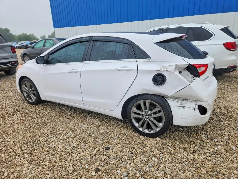 2016 HYUNDAI ELANTRA GT BASE  
