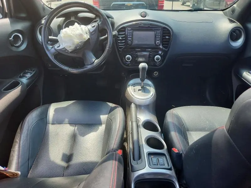 2015 NISSAN JUKE SL  