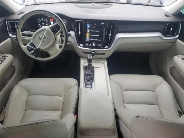 2019 VOLVO S60 T6 MOMENTUM  