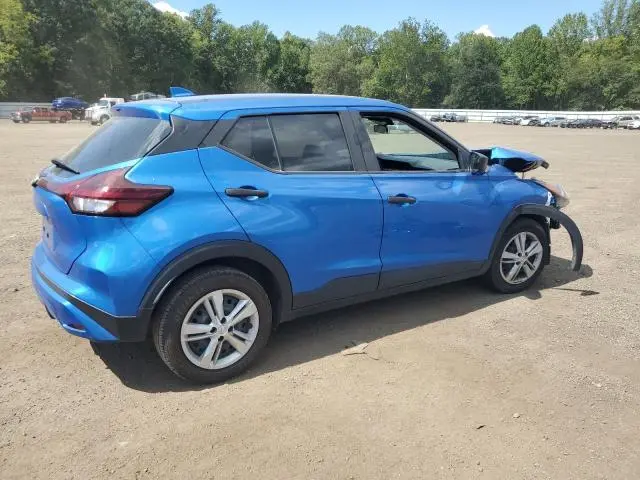 2022 NISSAN KICKS S  