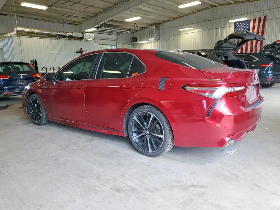 2018 TOYOTA CAMRY XSE  
