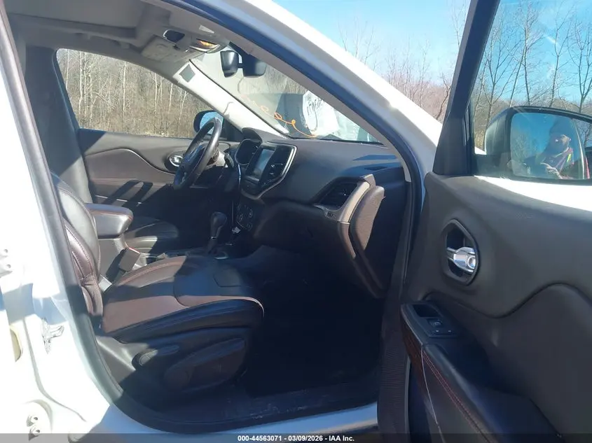 2014 JEEP CHEROKEE TRAILHAWK