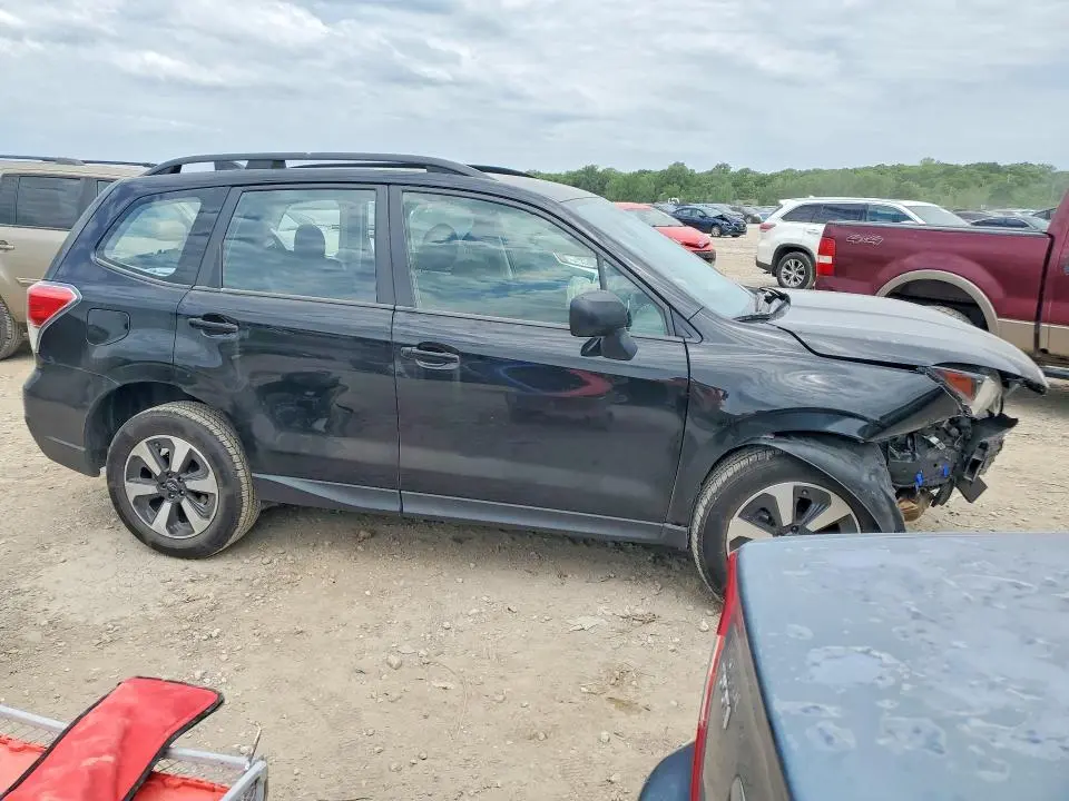 2017 SUBARU FORESTER 2.5I  