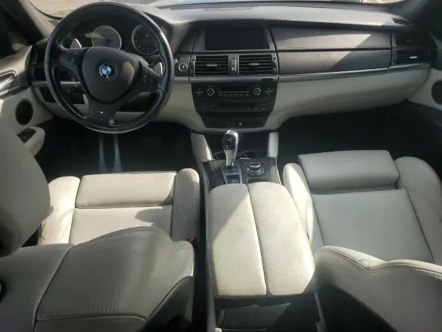 2013 BMW X6 M  