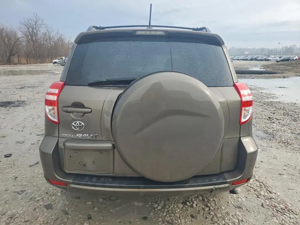 2010 TOYOTA RAV4 BASE  